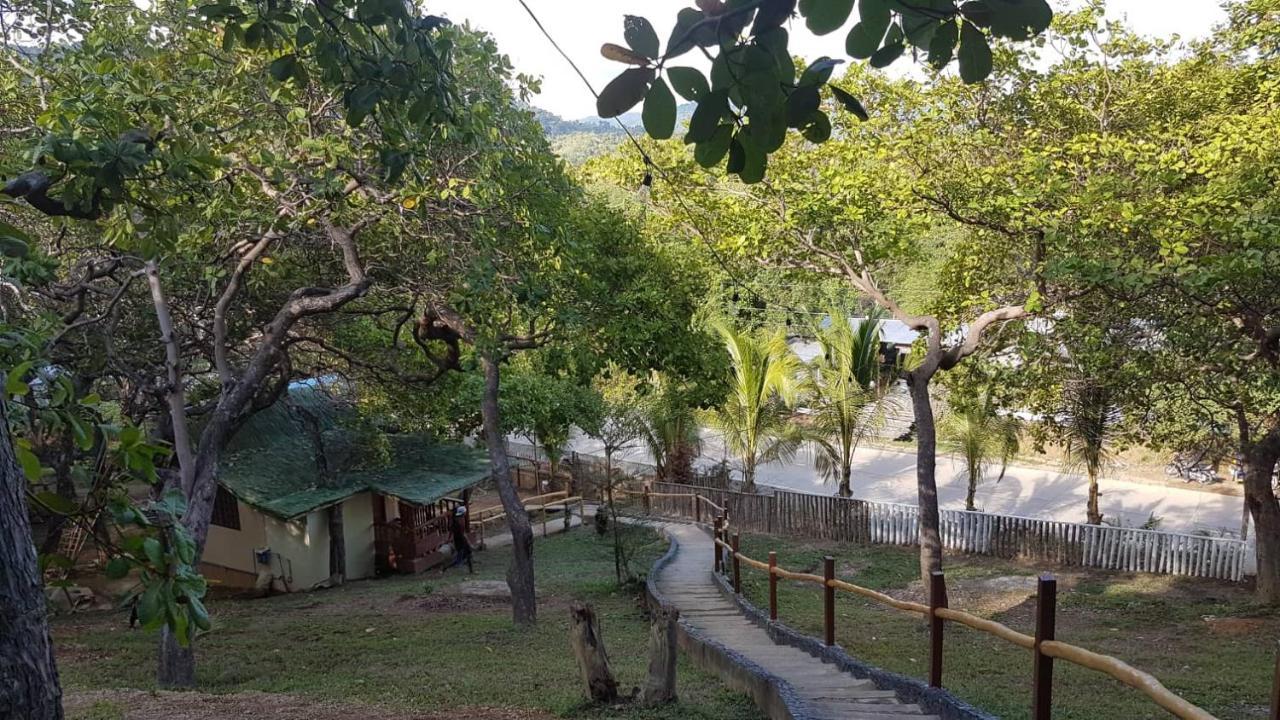 Ced Garden Hotel El Nido Bagian luar foto