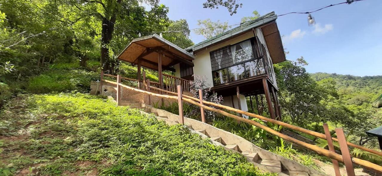 Ced Garden Hotel El Nido Bagian luar foto